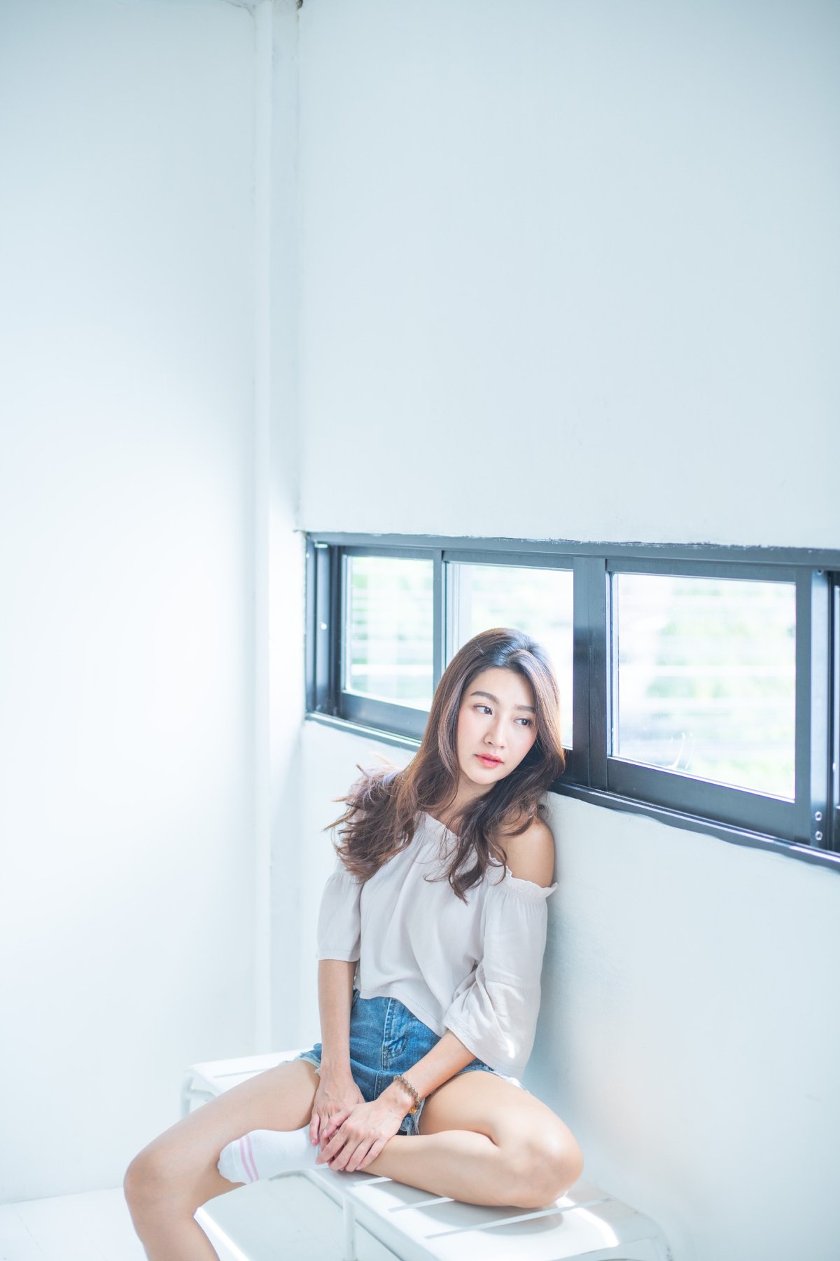 Bright & Airy